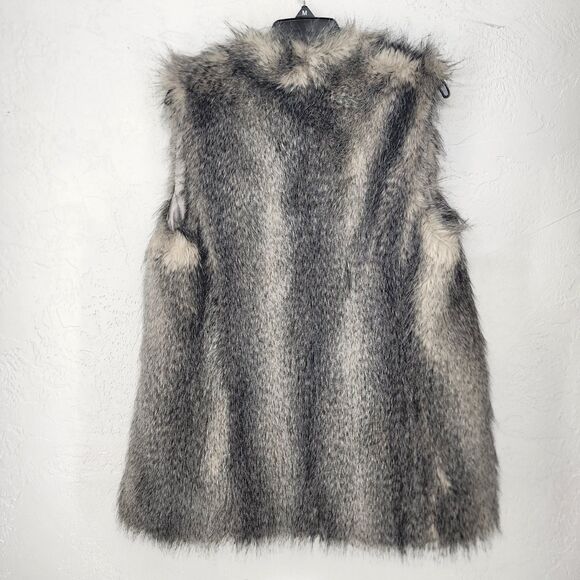 Party Chic Boho Fur Luxe Elevated Winter Vest | Banana Republic Size Medium - Picture 6 of 6